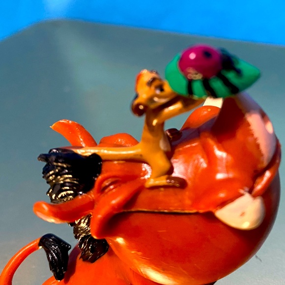 DISNEY’S THE LION KING VTG 90s APPLAUSE PUMBAA WARHOG & TIMON HOLDING BUG PVC 3” - Picture 5 of 9